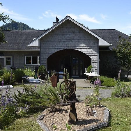 Lucky Mud Inn And Disc Golf Resort Skamokawa Екстериор снимка