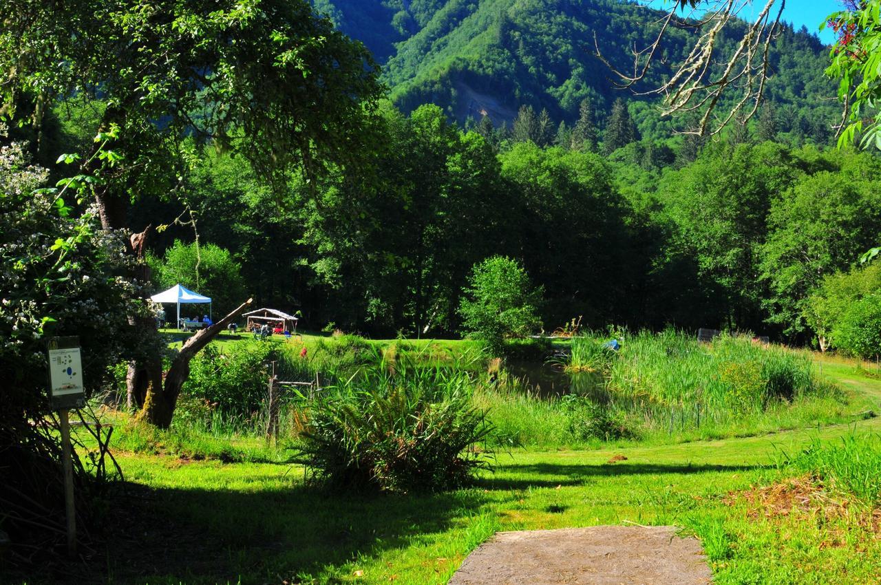 Lucky Mud Inn And Disc Golf Resort Skamokawa Екстериор снимка