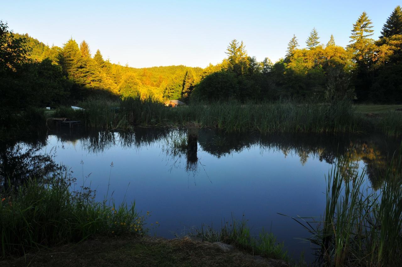 Lucky Mud Inn And Disc Golf Resort Skamokawa Екстериор снимка